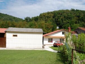 Te-koop-woning-Trebizani-Real-Estate-Slovenia