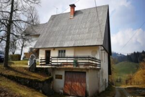 Te koop woning te Sentviska Gora - Real Estate Slovenia