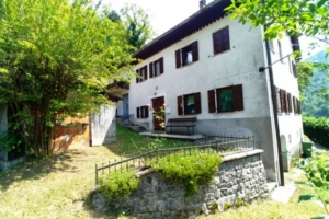 Sfeervolle woning te koop Slap ob Idrijci - Real Estate Slovenia